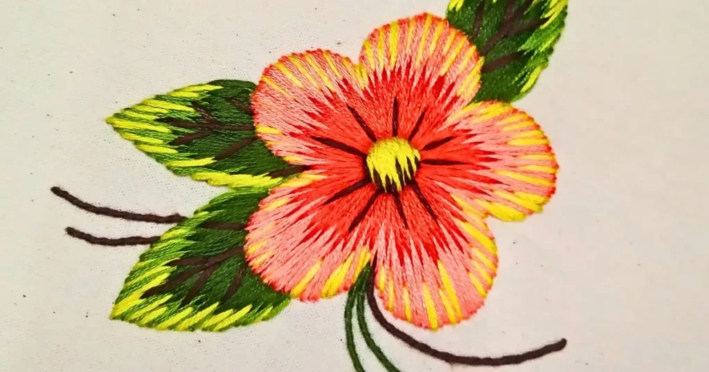 flor bordada à mão com ponto cheio. criado pela artesã Andrea Catão para o canal Rosália Rosarinha
